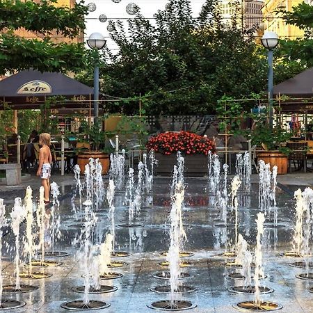 Апартаменти В Самому Центрі З Реальними Фото И Цінами Dnipro Extérieur photo